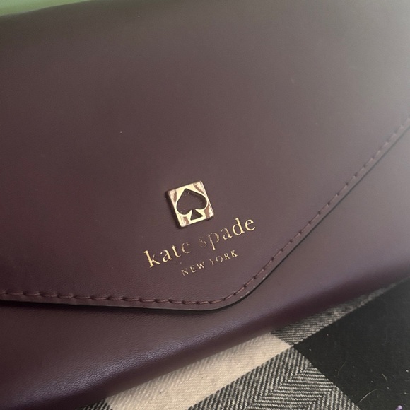 kate spade Envelope Wallet - Deep Plum - Picture 2 of 6